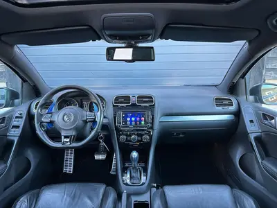 Volkswagen Golf - Thumbnail 13