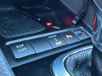 Volkswagen Golf - Thumbnail 20