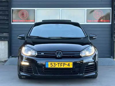 Volkswagen Golf - Thumbnail 6