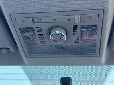 Volkswagen up! - Thumbnail 24