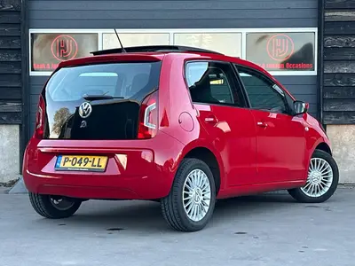 Volkswagen up! - Thumbnail 4