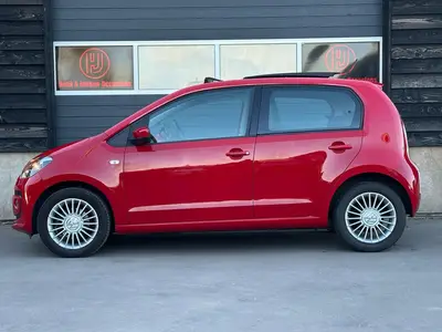 Volkswagen up! - Thumbnail 9