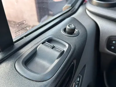 Ford Transit Custom - Thumbnail 22