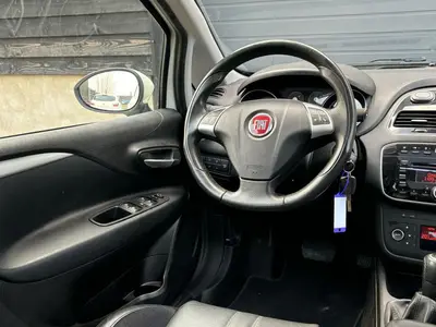 Fiat Punto Evo - Thumbnail 15