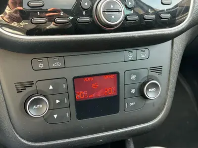 Fiat Punto Evo - Thumbnail 26