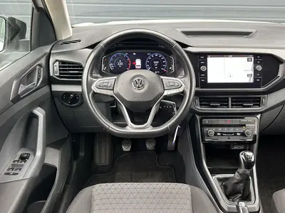 Volkswagen T-Cross - Thumbnail 15