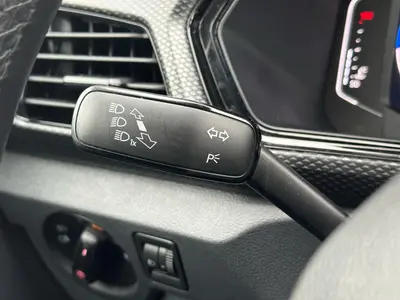 Volkswagen T-Cross - Thumbnail 21