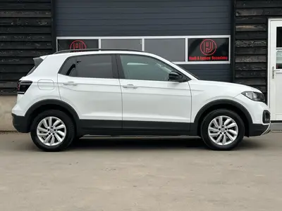 Volkswagen T-Cross - Thumbnail 6