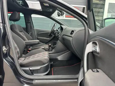 Volkswagen Polo - Thumbnail 11