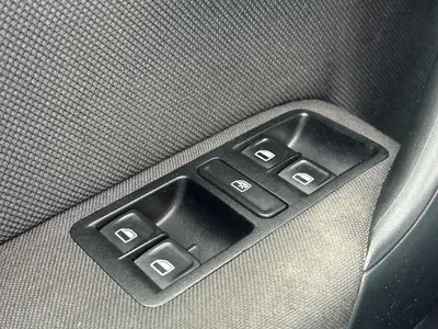 Volkswagen Polo - Thumbnail 17