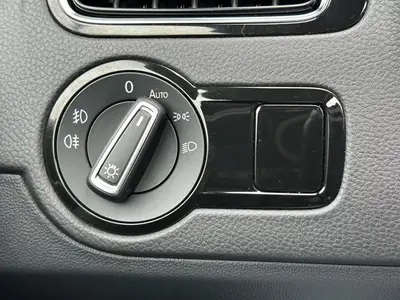 Volkswagen Polo - Thumbnail 19