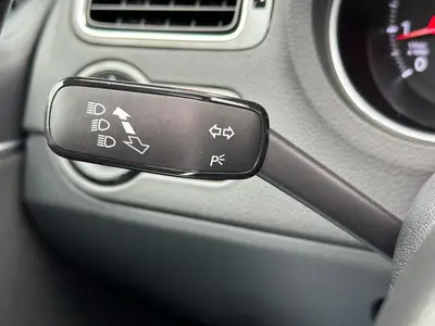 Volkswagen Polo - Thumbnail 22