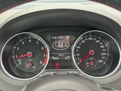 Volkswagen Polo - Thumbnail 24