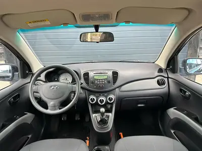 Hyundai i10 - Thumbnail 12