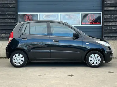 Hyundai i10 - Thumbnail 6