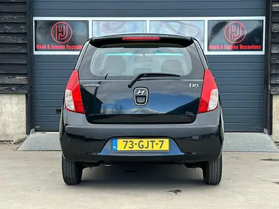 Hyundai i10 - Thumbnail 9