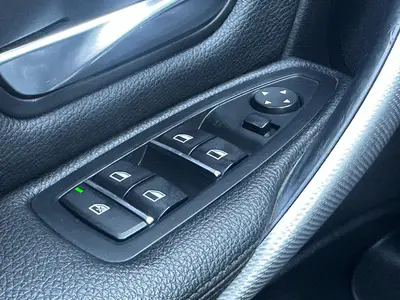 BMW 3 Serie - Thumbnail 16