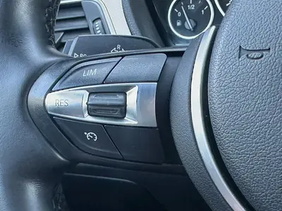 BMW 3 Serie - Thumbnail 18