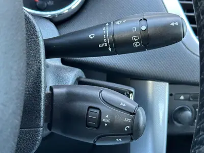 Peugeot 207 - Thumbnail 18