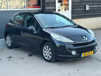 Peugeot 207 - Thumbnail 23