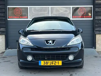 Peugeot 207 - Thumbnail 8