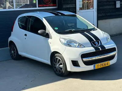 Peugeot 107 - Thumbnail 23