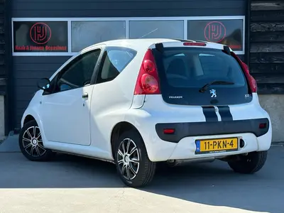 Peugeot 107 - Thumbnail 4