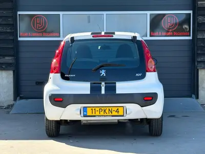 Peugeot 107 - Thumbnail 9