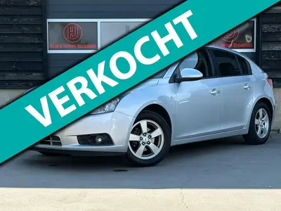 Chevrolet Cruze - Thumbnail 2