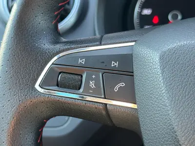 SEAT Ibiza - Thumbnail 22