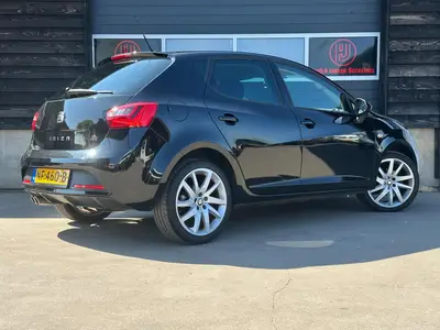 SEAT Ibiza - Thumbnail 4