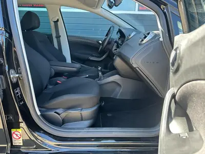 SEAT Ibiza - Thumbnail 10