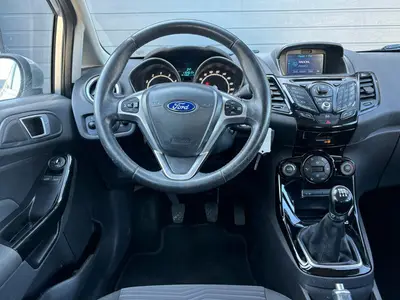 Ford Fiesta - Thumbnail 15