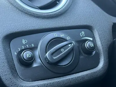 Ford Fiesta - Thumbnail 24