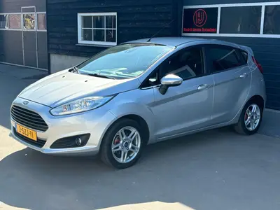 Ford Fiesta - Thumbnail 25
