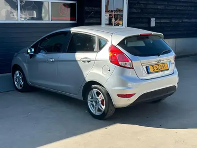 Ford Fiesta - Thumbnail 28