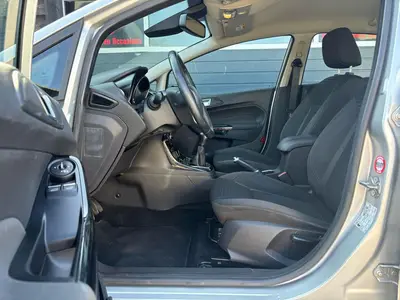 Ford Fiesta - Thumbnail 10