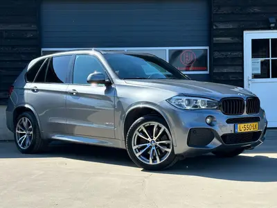 BMW X5 - Thumbnail 3