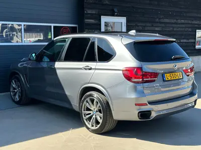 BMW X5 - Thumbnail 36