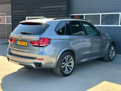 BMW X5 - Thumbnail 38