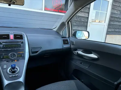 Toyota Auris - Thumbnail 13