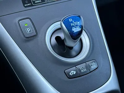 Toyota Auris - Thumbnail 19