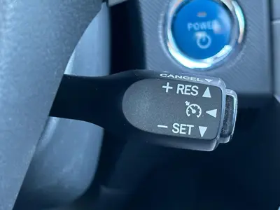 Toyota Auris - Thumbnail 20