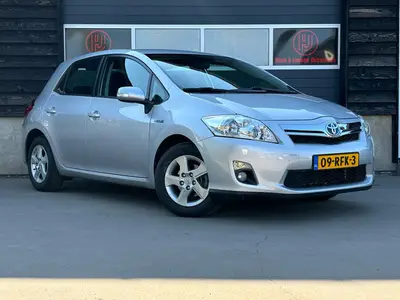 Toyota Auris - Thumbnail 3