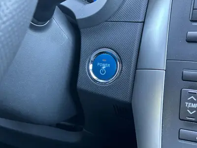 Toyota Auris - Thumbnail 25