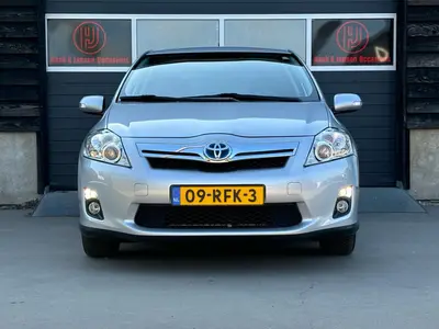 Toyota Auris - Thumbnail 6