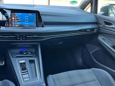 Volkswagen Golf - Thumbnail 14