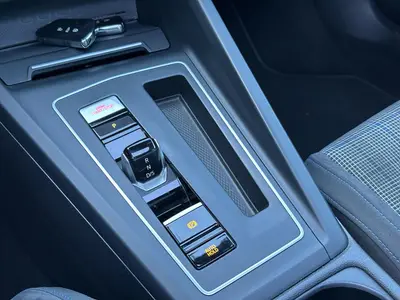 Volkswagen Golf - Thumbnail 20