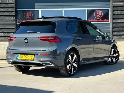 Volkswagen Golf - Thumbnail 4