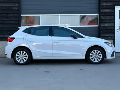 SEAT Ibiza - Thumbnail 8